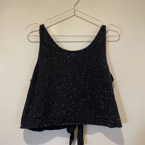 Lululemon black splatter tie back crop tank top - size 6